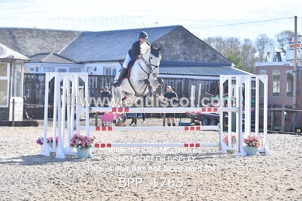 BPP_1765 - CLASS 18 SUN Senior Newcomers/ 1.10m Open