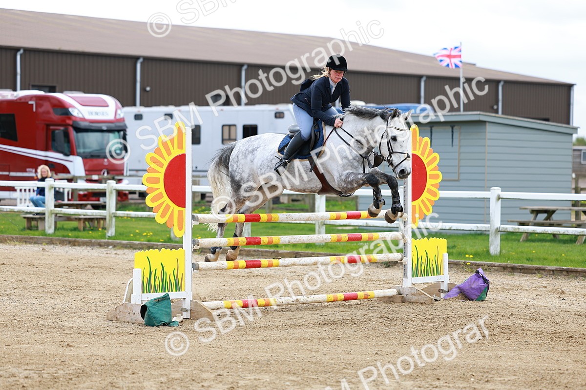 SBM_002547 - Class 10 - Senior Newcomers - 1.10m
