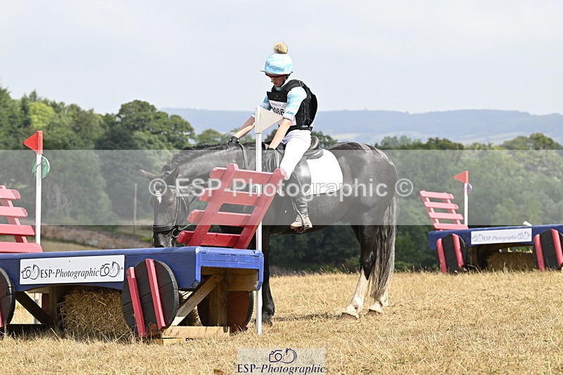 250824A-131525-36830 - 2086-Natalie.Squire-Charcoal