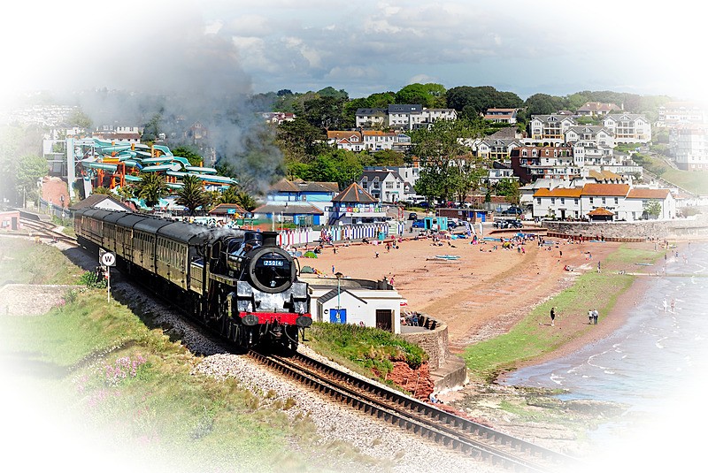 TR05 - Steam train Braveheart passing Goodrington in South Devon - Greetings Cards - Trains