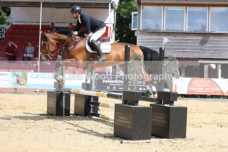 3E7A3589 - Class 4: Senior British Novice/90cm open