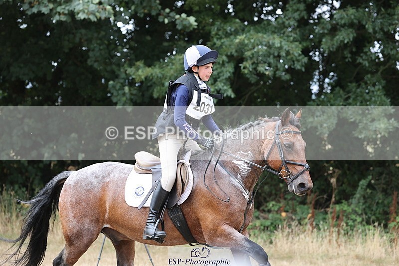 250824A-122131-36652 - 2031-Alexander.Welch-Mac.Daragh