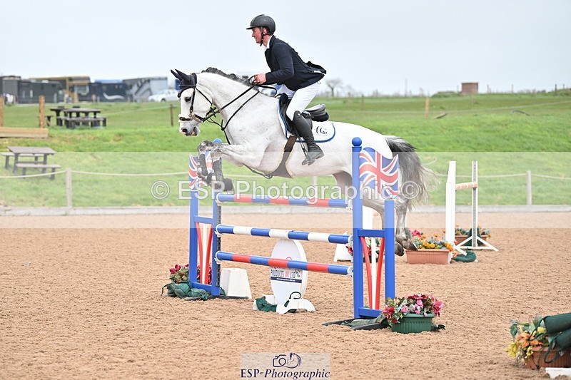 240405A-131727-01437 - Cls 4 1.20m Open