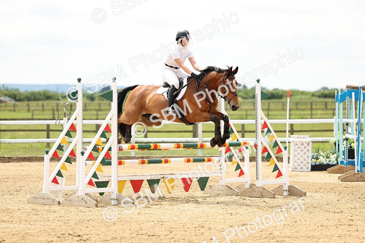 SBM_005437 - Class 17 - Senior Discovery - 1.00m