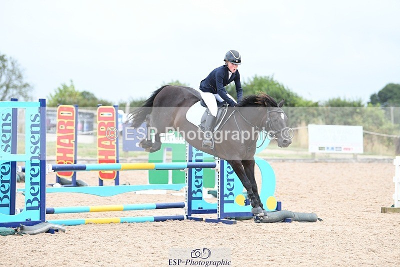 250807-134436-01299 - 90cm Round 2