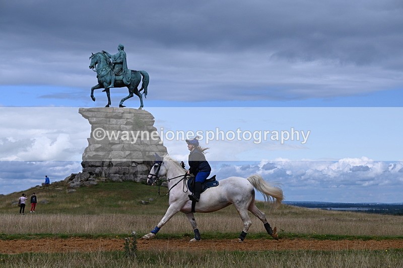DSC_8814 - Time at Statue 14:33 to 15:10