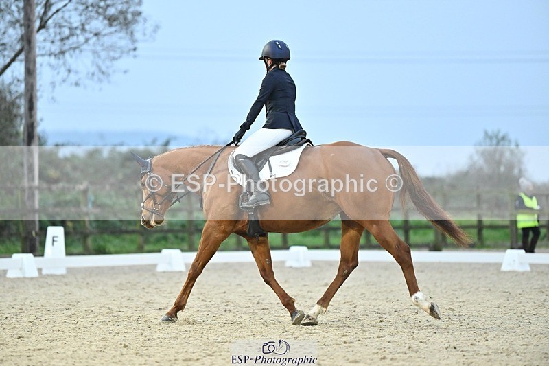 241103-162102-03326 - Novice 1 - 16.18 to 17.50