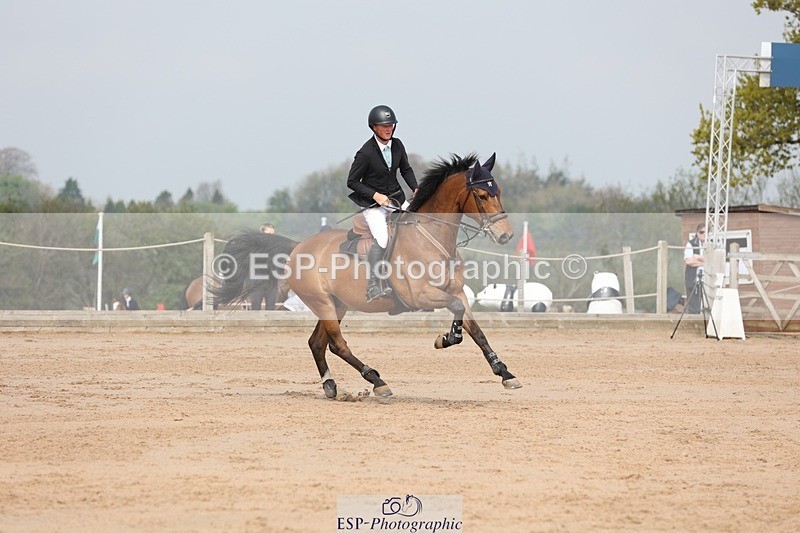 250424-105033-03257 - Cls 33 Young Horse 7yr old