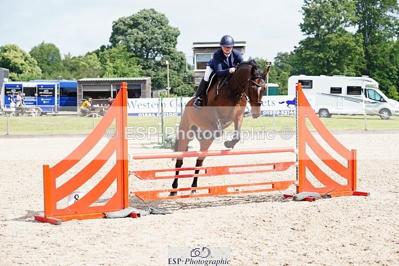 250613A-101546-01233 - Cls 9 85cm Amateur Quali