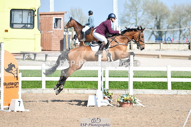 240512A-163936-19844 - Cls 44 1.05m National Am Quali