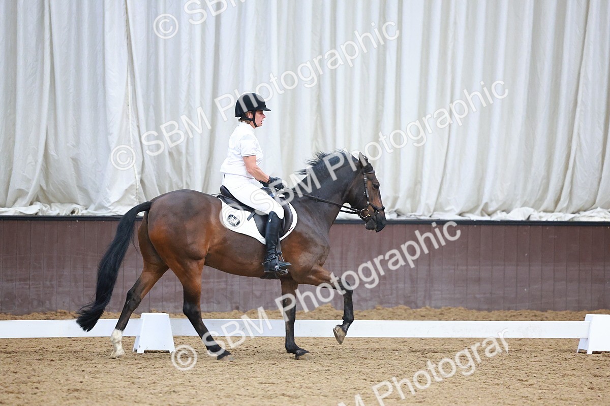 0B8A9075 - Class 6 - Novice 3