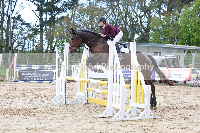 3E7A0657 - Class 4: Senior British Novice/90cm open