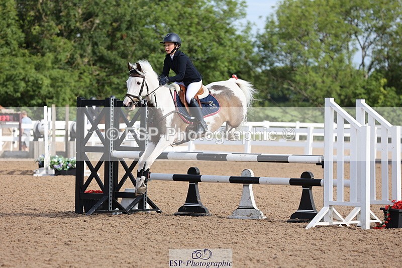 240629A-085948-02801 - Cls 16 British Novice and 80cm Open