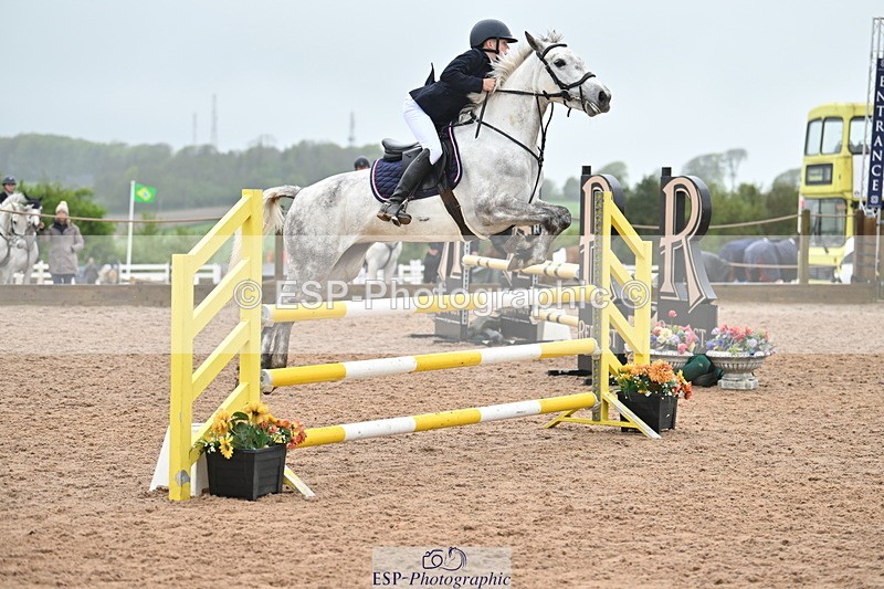 240505A-123309-05104 - Cls 4 Blue Chip Pony Newcomers & 1m Open