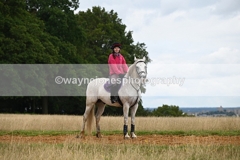 DSC_7250 - Time at Statue 12:45 to 13:15