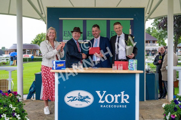 150624-Race 7-Holkham Bay-5208 - Race 7 5.25pm Fordy Marshall Land And Property Consultants Handicap