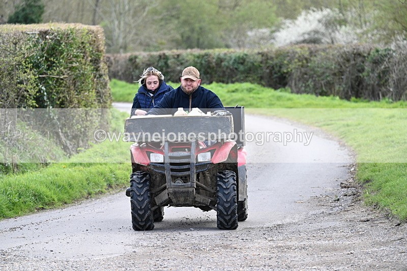 WJ7_9743 - Walk Home