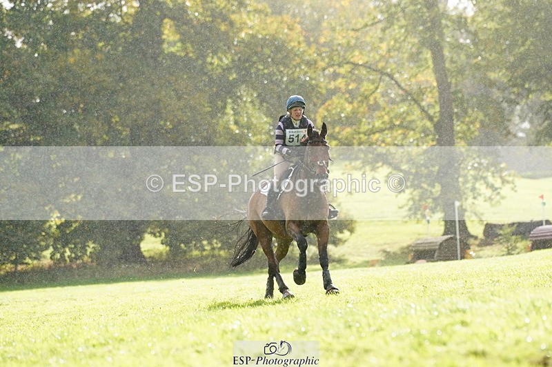 251025A-143030-21026 - G-514-Carolyn.Price With Trot Up