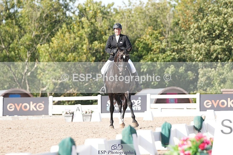 250906-162358-05037 - 123-Sam.YorkOakring.Santino