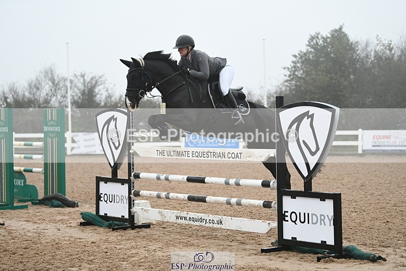 241103A-131717-08209 - SUN Cls 22 Blue Chip Performance Champ Q and Open