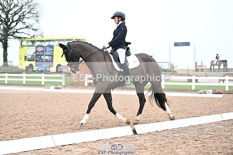 240217A-114047-02394 - 161-Katie.Warner-Active.Nuvalari