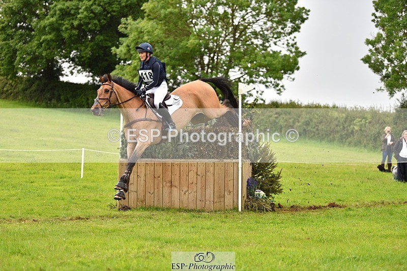 240526-133440-22600 - 418-REHY_DJ-Yasmin_Ingham