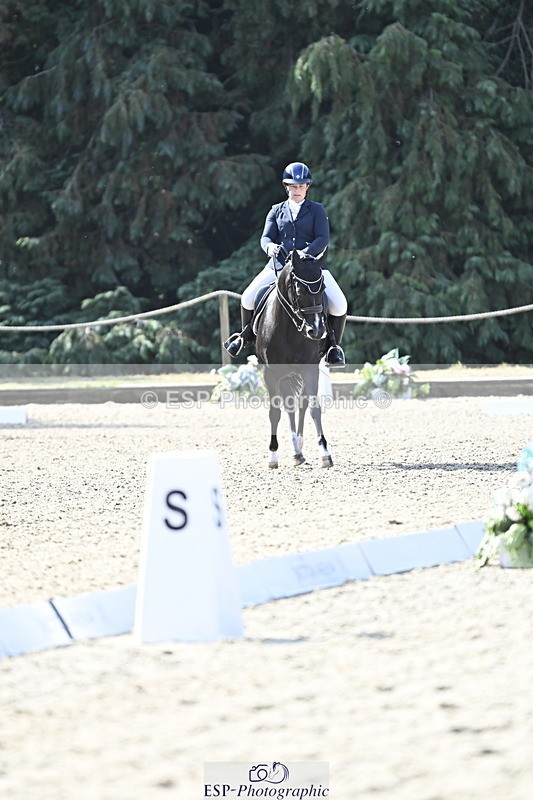 250810A-100153-04750 - 064-Amy.CoxPretty.Picture