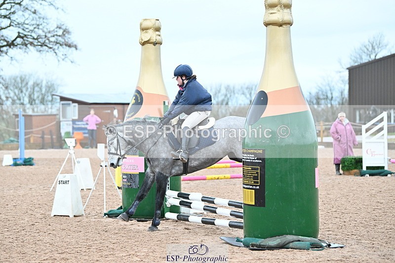 231203A-090548-00060 - Cls 11 Clear Round