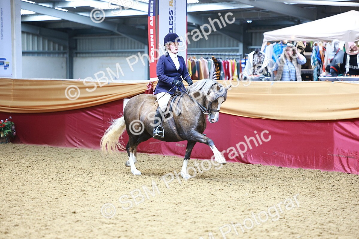 SBM_23777 - Class 905 - Supreme Final - Ridden Veteran