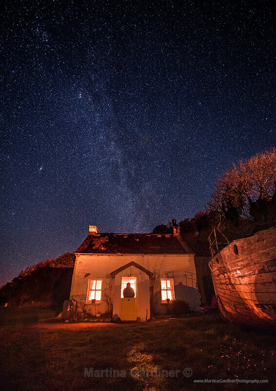 Stargazer's Cottage - Ireland by Night