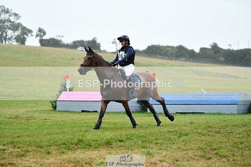 250830-145352-04634 - F-261-Lucy.Pengelly