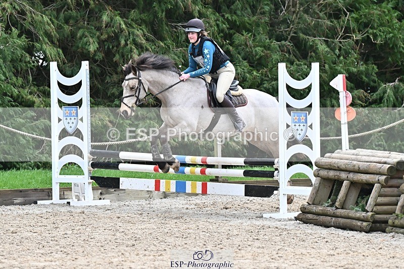 240302-103302-00453 - Cls 1 70-75cm 9.55 to End