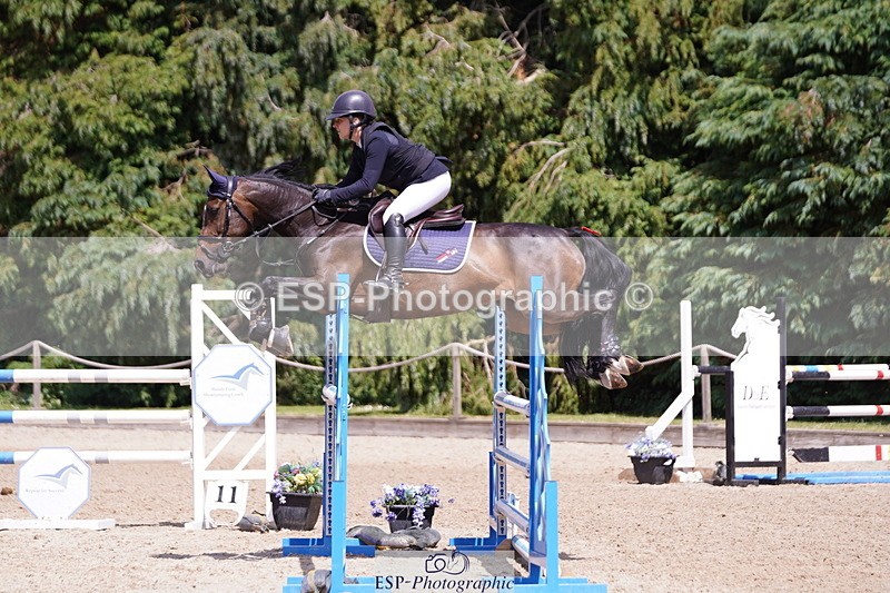 250704A-141916-11595 - Cls 22 Snr 1.15m Members Cup