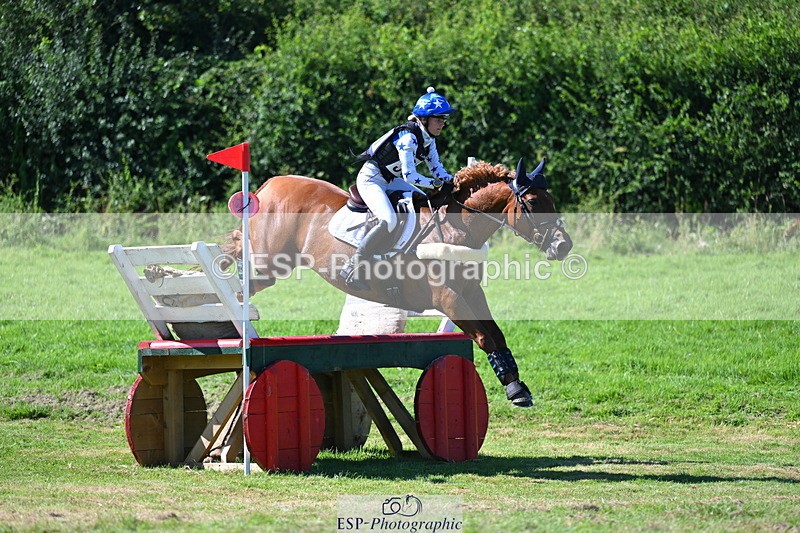 240811A-155417-05979 - 351-