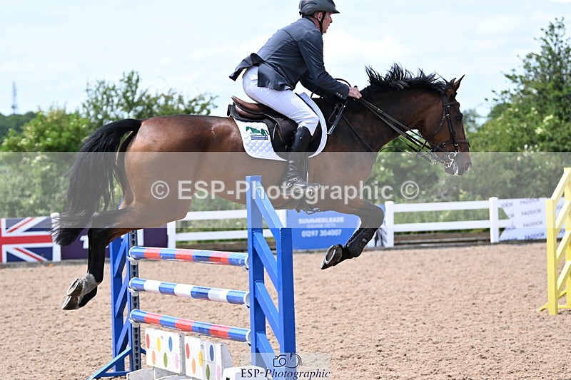 240619A-140626-00403 - Cls 4 Snr Newcomers and 1.10m Open