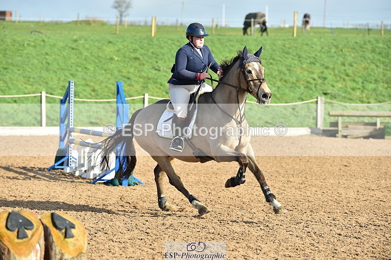 240210A-114152-00827 - Cls 19+20 Club and Schools 80cm