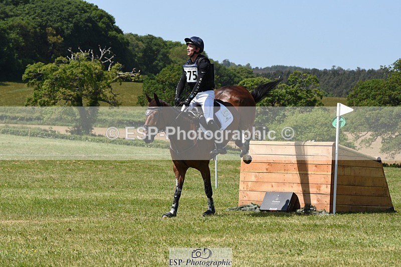 230527-135730-09390 - 375-FINLEY_DU_LOIR-Oliver_Townend-XC