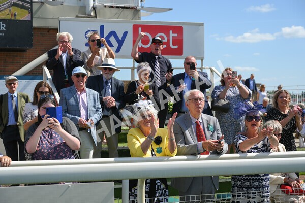 yr12062021r4-45 - Race 4 3.40pm The Pavers Foundation Catherine Memorial Sprint Stakes