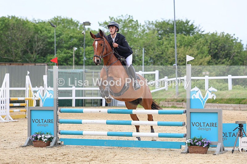 3E7A8494 - Class 4: Senior British Novice/90cm open