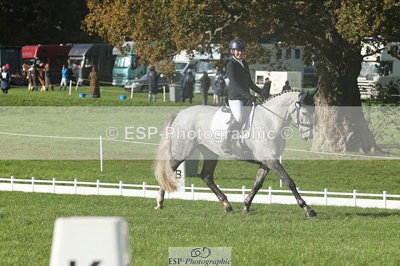 251023A-150751-05098 - G-527-Grace.Gillard