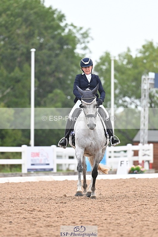 240815A-110742-00224 - 229-Jane.Phillips-Fair.duchess