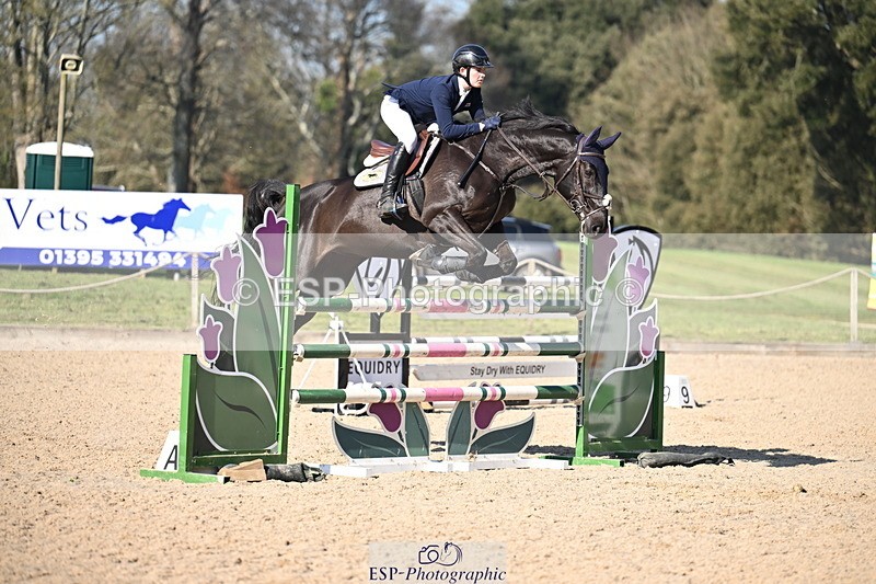 260321A-144754-00985 - 6 Foxhunter 1m 20 Open