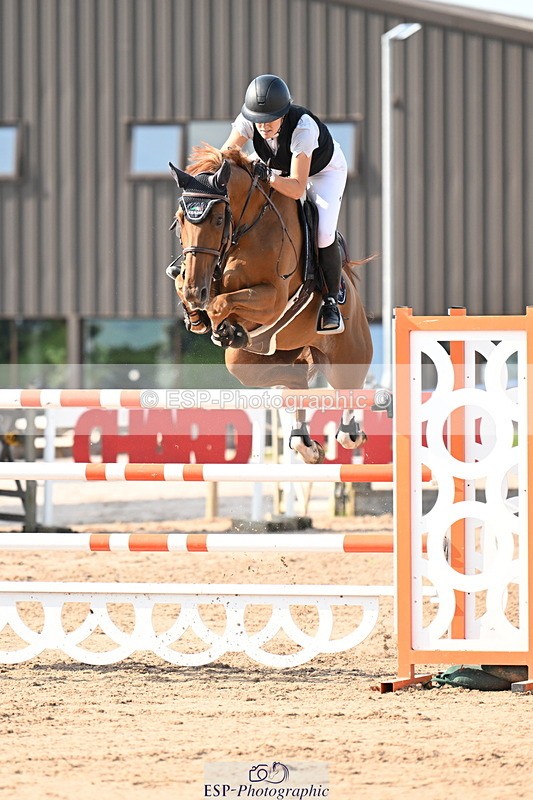 240801A-172115-02807 - Cls 6 National 1.40m Open