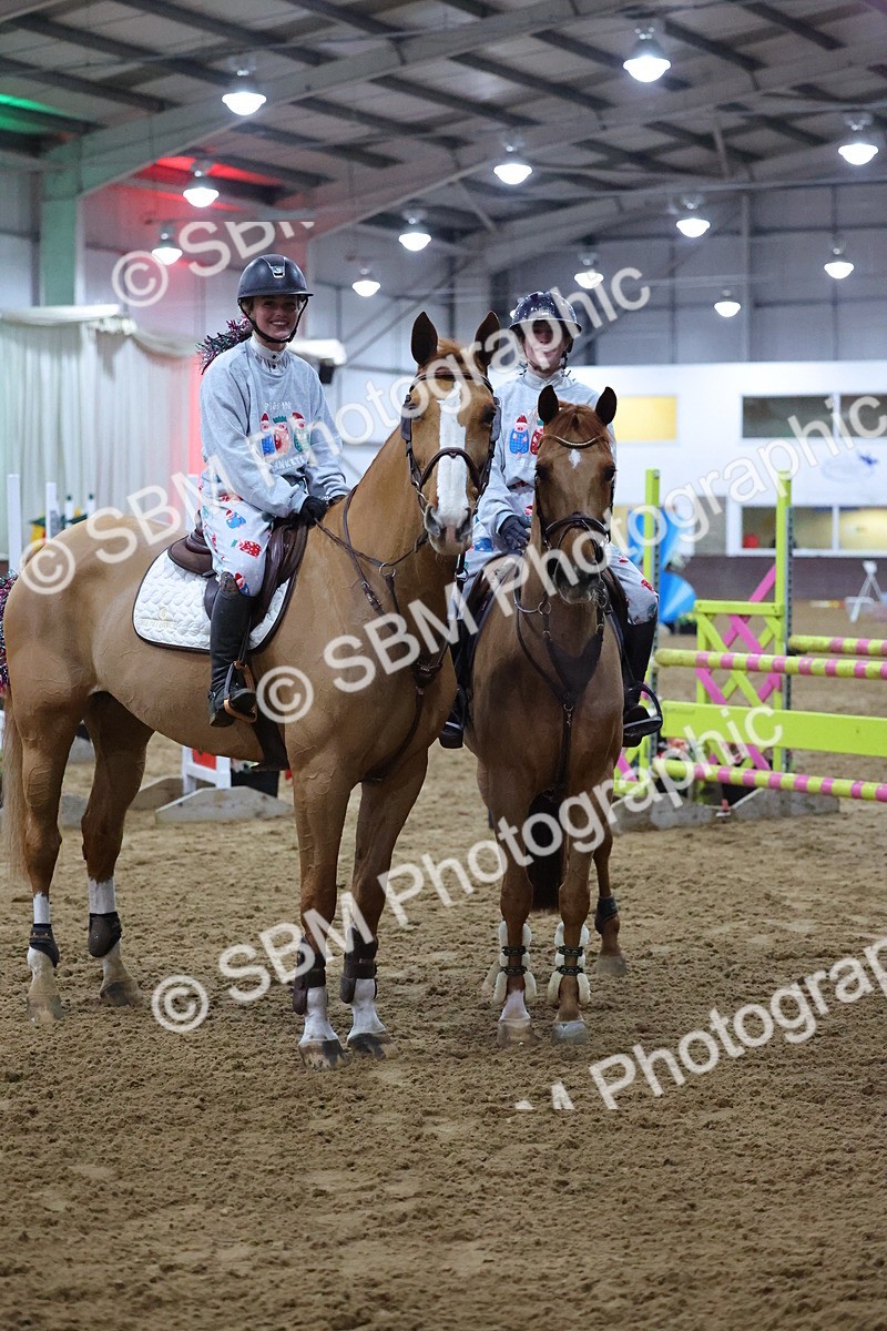 SBM_004271 - Class 20 - Pairs Relay Jumping 1.10m