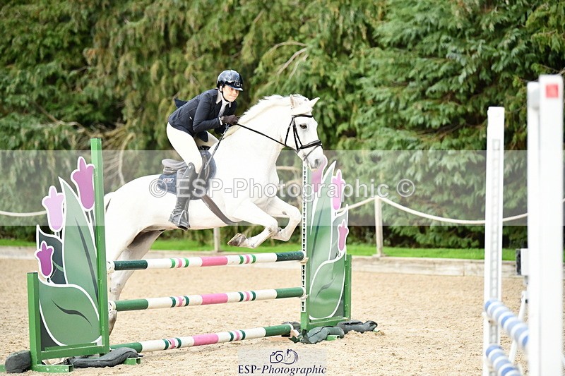 251004A-172824-02447 - Classes 12 & 13 90cm