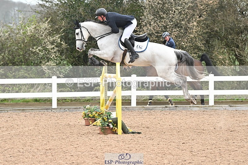 240406A-154201-04200 - Cls 17 National 1.30m Open