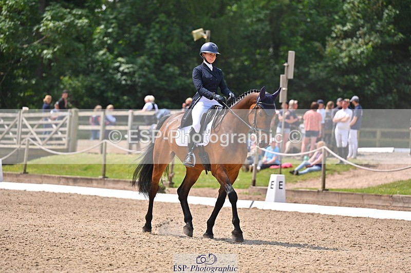 250523A-121617-06804 - C-281-Holly.Morris-NADIR.DE.LEAU