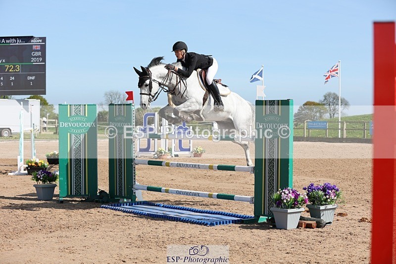 250427-155956-18274 - Cls 24 - 1 Star Gold Tour