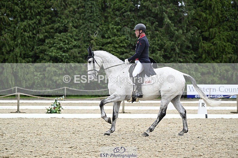 240523-143922-05063 - 433-EN_TARO_DES_VERNIER-Oliver_Townend