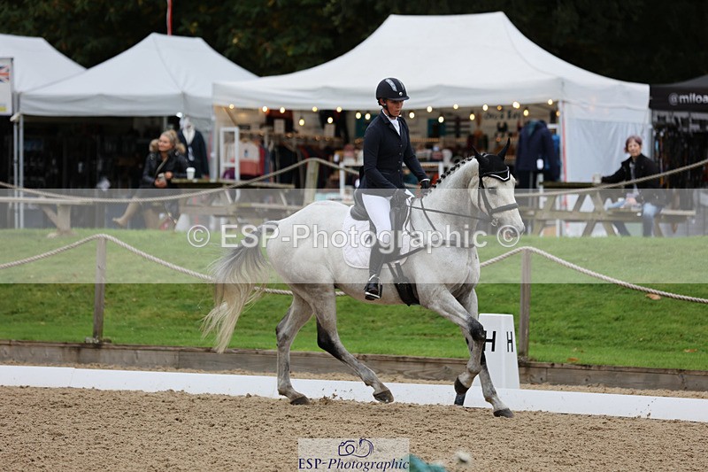 241024-104308-01646 - 143-Courtney.Romcke-KILBALLYBOY.SURPRISE